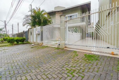 Sobrado para aluguel com 360 metros quadrados com 4 quartos em Novo Mundo - Curitiba - PR