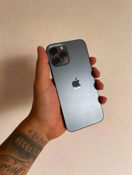 iPhone 12 Pro Max 