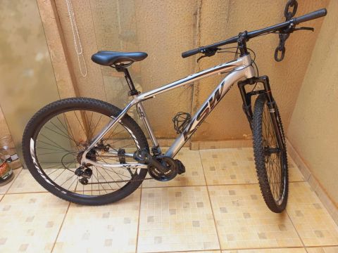 Bicicleta aro 29, quadro alumínio.  * 