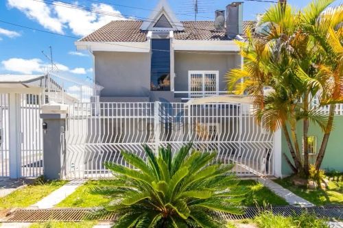 Casa com 3 dormitórios para alugar, 126 m² por R$ 3.940/mês - Boa Vista - Curitiba/PR