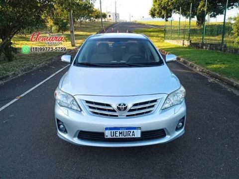 Toyota/ Corolla Altis 2.0 - 2011/2012 - Flex - Prata
