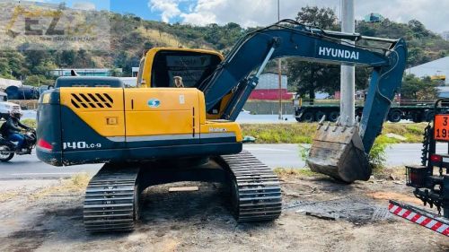 Escavadeira Hyundai R140 140 R140lc9 volvo 312d ano 2014 - Revisada e Pronta para Trabalha