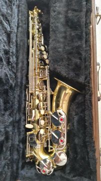 Saxofone Alto Jahnke Laqueníquel