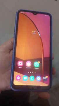 Smartphone Samsung Galaxy A20s ultra- Ótimo estado!