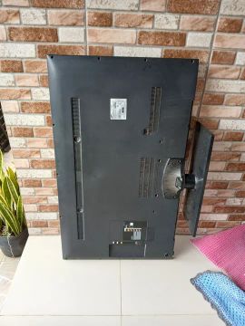 Vendo TV Samsung para retirada de peças  