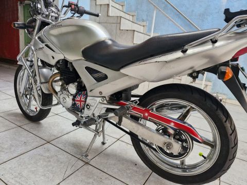 Honda CBX 250 Twister - Impecável