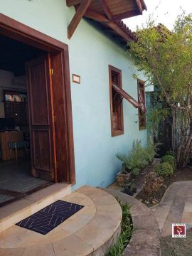 Casa à venda, 4 quartos, 1 suíte, 2 vagas, Jardim Santa Tereza - Três Corações/MG