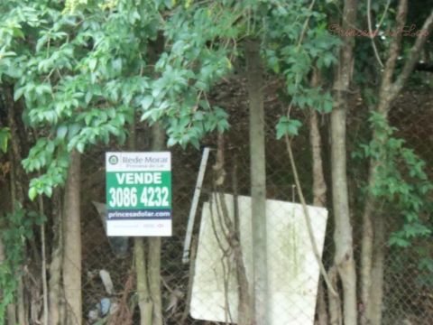 Terreno residencial à venda, Três Figueiras, Porto Alegre.