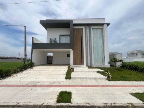 Campos dos Goytacazes - Casa Padrão - Parque Rodoviário