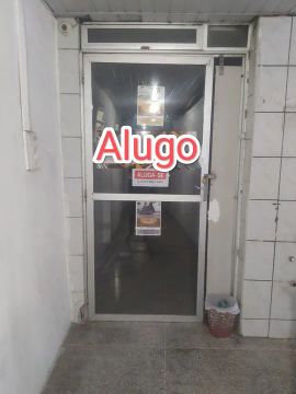 Alugo ponto comercial  em ótima localização