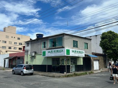 Aluga-se comércio ou passa ponto 