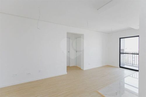Imóvel para venda tem 53 metros quadrados com 2 quartos em Novo Mundo - Curitiba - PR