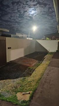  Aluga se casa no condomínio RK