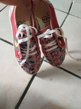 Tênis Mickey Mouse