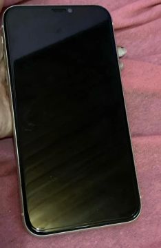 Vendo iPhone 11, 128gb, Está todo original, sem nenhum arranhado 