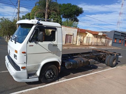 VW 8140