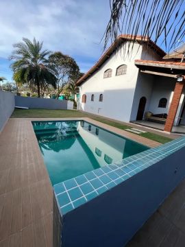 Excelente casa no Santa Barbara Resort Residence