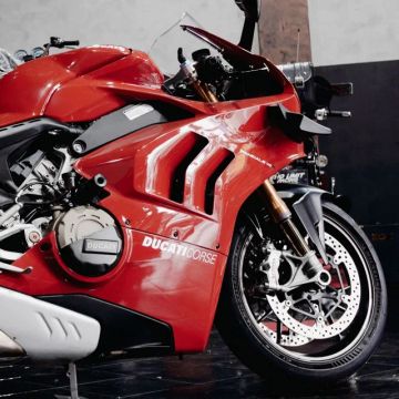 Ducati Panigale V4 S