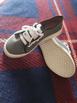 Tênis Casual Cinza
