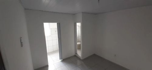 Kitnet 1 quarto em Ambiente familiar 