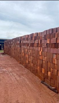 Tijolos de qualidade para sua construção