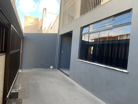 Casa para alugar , no Siqueira Campos 