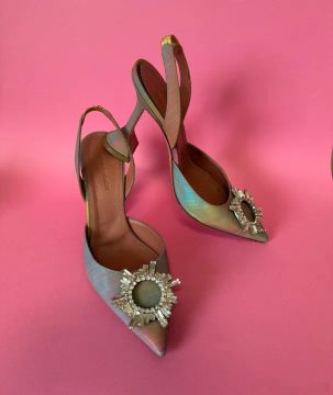 amina muaddi scarpin begum pumps bico fino de couro colorido rainbow 35 brasil original