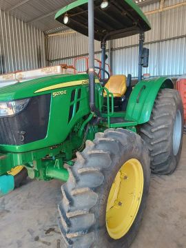 TRATOR JD 5070 E