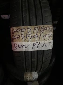 Pneu 225/50R17 Goodyear Runflat.
