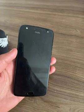 Moto x4 usado