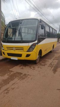 Micro ônibus ecolar