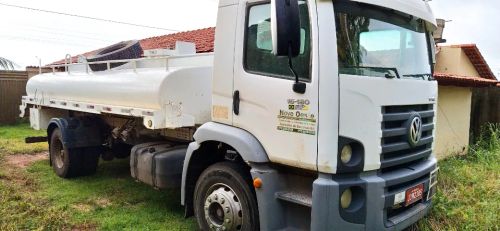 Caminhão VW Contellation 15.180, 2007/2008, tanque 10.000 litros, petróleo, comboio, pipa