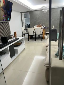 Alugo mobiliado 