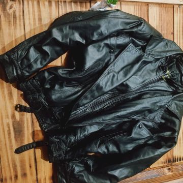 Jaqueta de Couro Masculina Preta