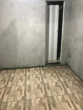 Aluga-se casa em vila R$350,00 no 18 do forte