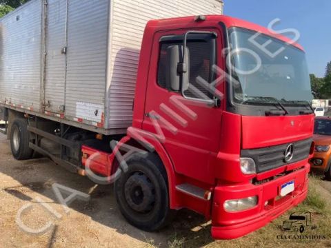 MB ATEGO 1418 ANO 2006 BAU 7M