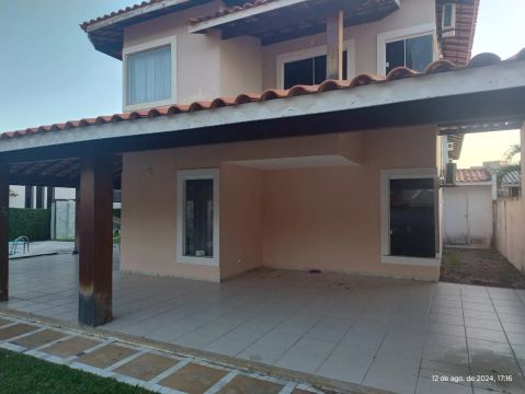 Linda Casa Duplex, Cond. Araua, 5/4, Piscina, 50 MTS da Praia!!!