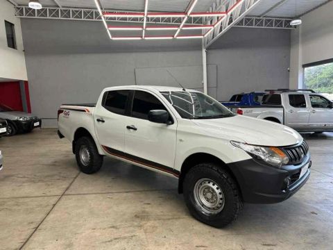 Mitsubishi L200 triton 2019 2.4 16v turbo diesel sport gl cd 4p 4x4 manual