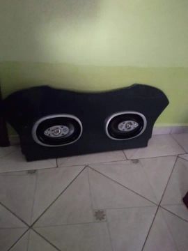 Auto falante com tampão 