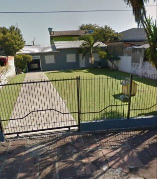 Casa com pátio 15x30 