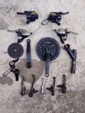 Lote de peças bicicleta em bom estado 