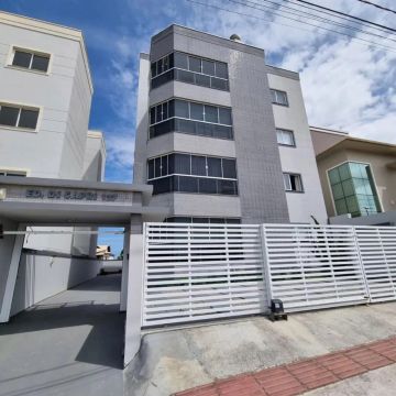 Alugo apartamento, Imbituba bairro village