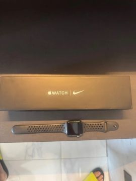 Apple Watch Nike S5 44mm Space Grey