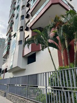 Apartamento de 3 quartos, sendo 1 suíte - Edifício Bond s Street