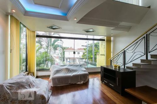 Casa à Venda - Mooca, 3 Quartos, 600 m2