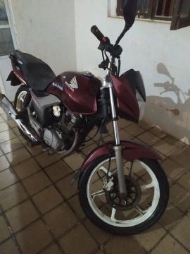 Honda CG titan 150 troco por carro- Moto em ótimo estado
