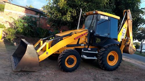 Aluguel Retroescavadeira JCB *