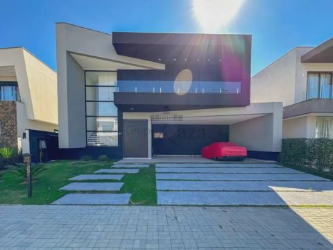 Casa em Condomínio - Condomínio Jardim do Golfe 2 - Jardim do Golfe - 4 Dormitórios Suítes