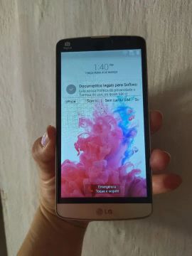 Celular LG K10 - 8GB - Tela 5.5''detalhe o chip não pega