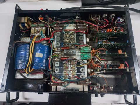Amplificador de Áudio - Peça para Colecionador